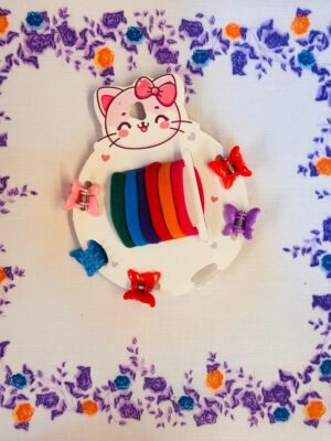 SMALL BUNS AND CLIPS