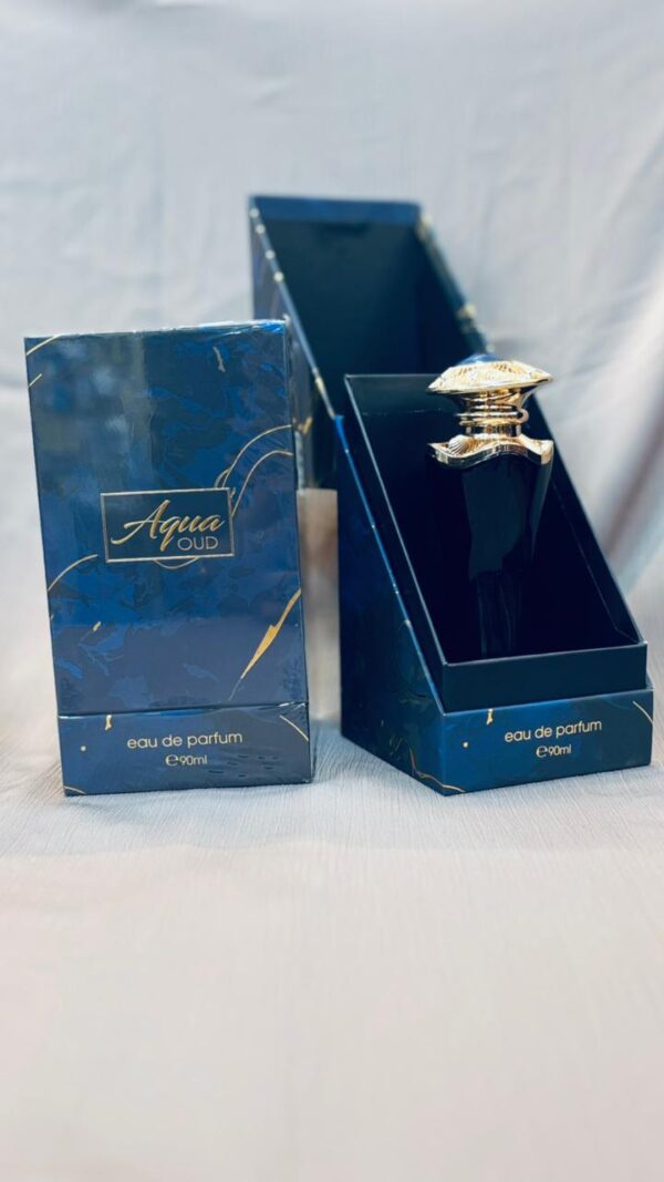 Aqua Oud Perfum