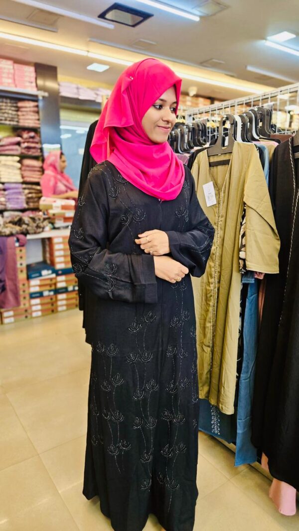 Black Arabian Abaaya